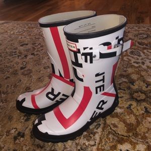 Hunter Logo Rain Boots